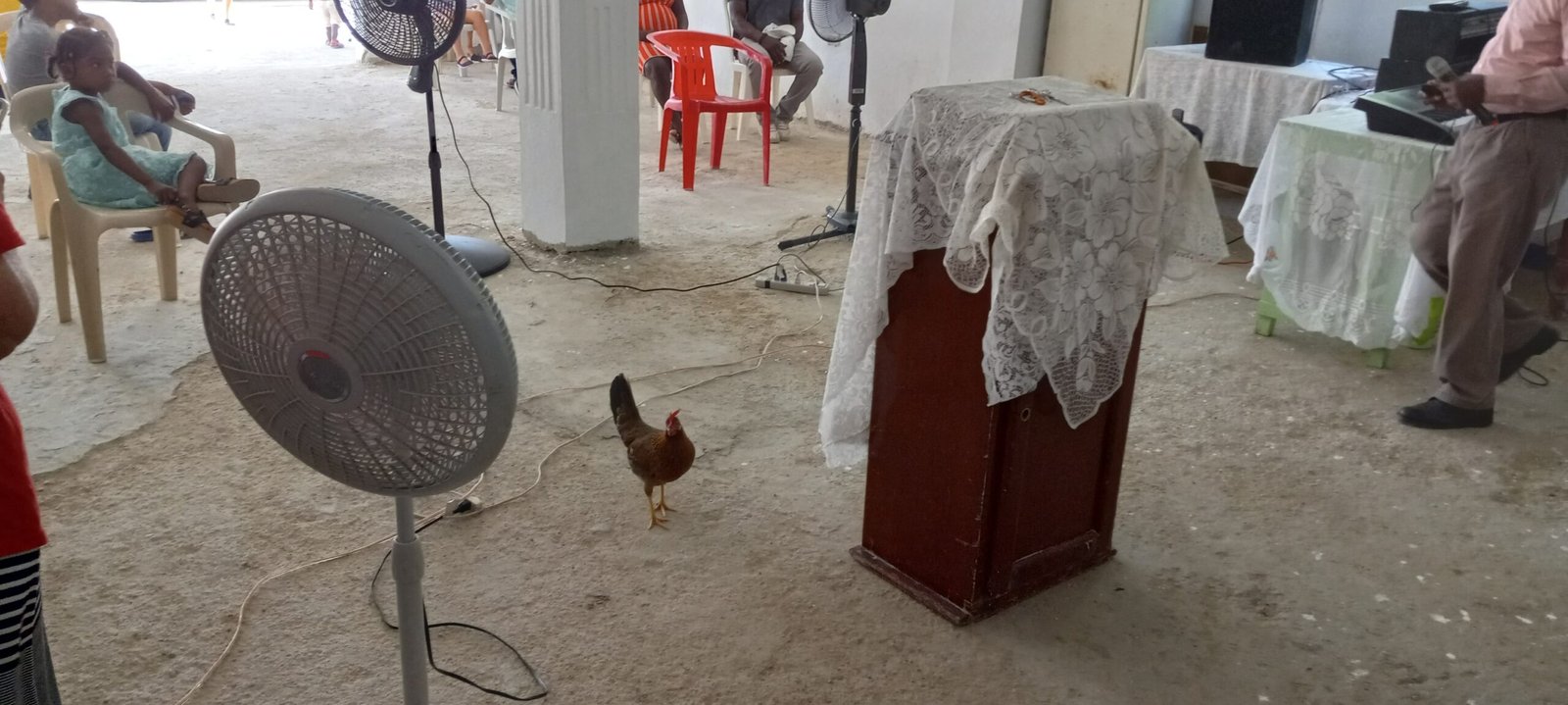 Dominican Garage Church